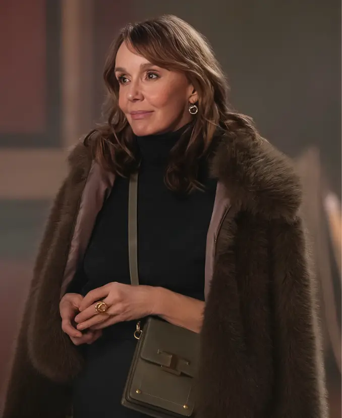 Emily in Paris S04 Sylvie Grateau Fur Coat