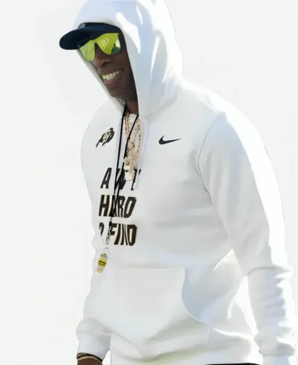 Deion-Sanders-College-Gameday-2023-I-Aint-Hard-2-Find-White-Hoodie