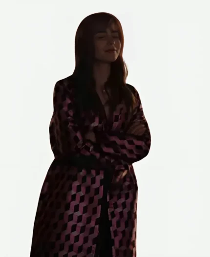 Emily-In-Paris-S03-Lily-Collins-Damita-Coat