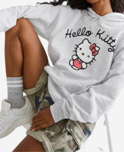 Hello-Kitty-Oversized-White-Pullover-Hoodie-For-Womens