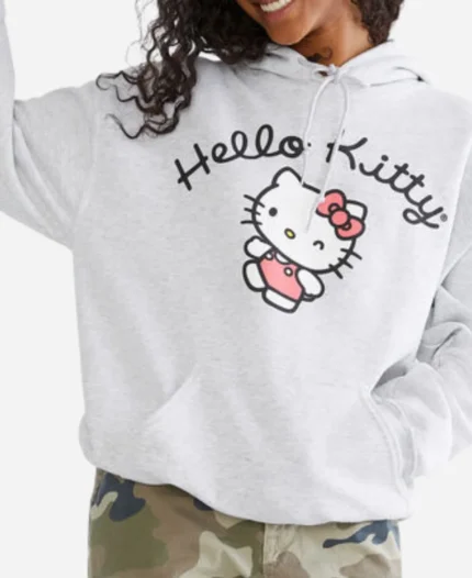 Hello-Kitty-Pullover-Hoodie