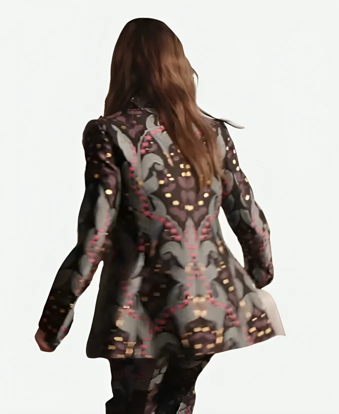 Lily-Collins-Tv-Series-Emily-In-Paris-Season-4-Emily-Cooper-Floral-Blazer