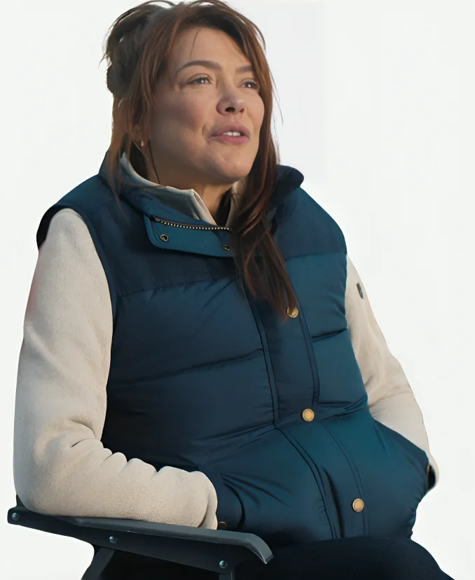 Lynda-Boyd-Tv-Series-Sullivans-Crossing-Season-02-Phoebe-Lancaster-Blue-Puffer-Vest