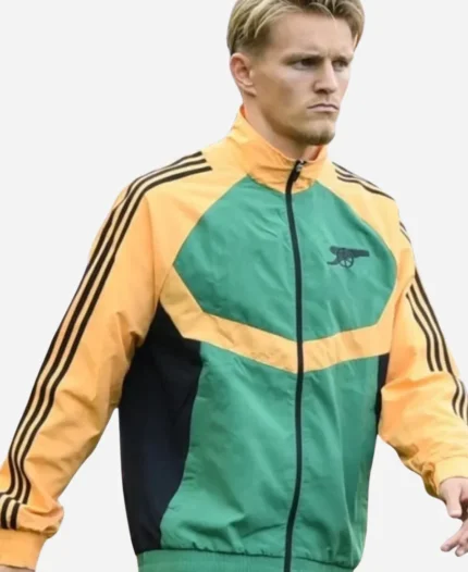 Football-Team-Arsenal-Warm-Up-Jacket