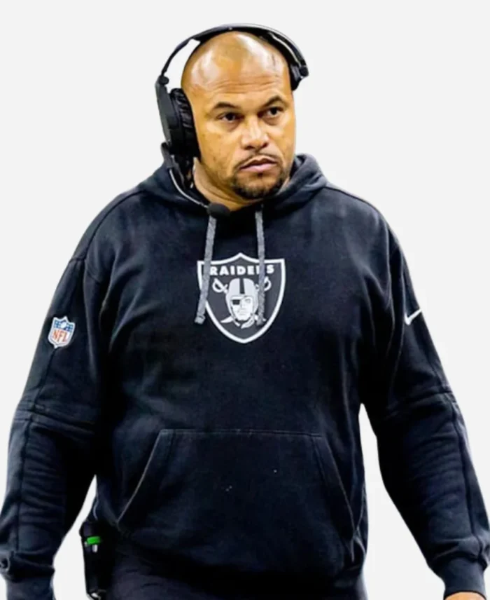 Antonio-Pierce-Las-Vegas-Raiders-Pullover-Hoodie