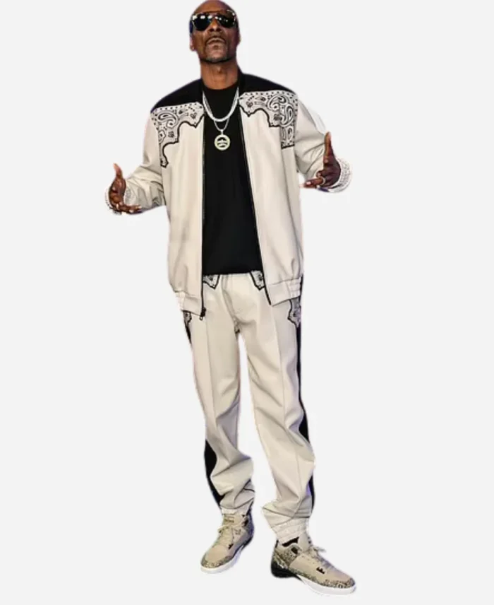 Snoop-Dogg-SNL-50-Homecoming-Tracksuit