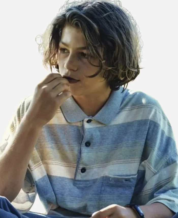 Alexander-Movie-Young-Hearts-2025-Marius-De-Saeger-Blue-Stripe-Polo-Shirt