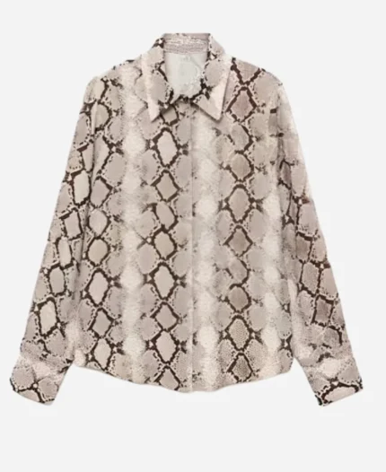 Ava-Coleman-Tv-Series-Abbott-Elementary-Season-04-uterJanelle-James-Snake-Print-Blouse