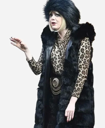 Cruella-Emma-Stone-Black-Fur-Coat