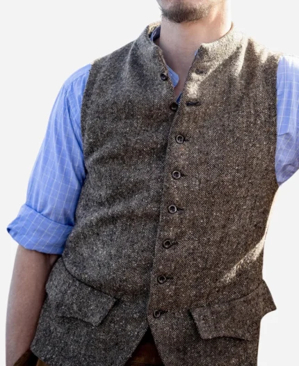 Hero-Fiennes-Tiffin-Movie-The-Ministry-of-Ungentlemanly-Warfare-2024-Vest
