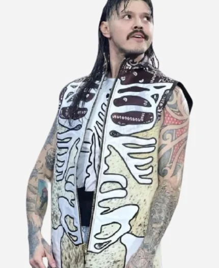 WrestleMania-41-Dominik-Mysterio-Coat