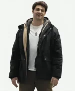 Noah-Centineo-Tv-Series-The-Recruit-2025-Owen-Hendricks-Black-Hooded-Jacket