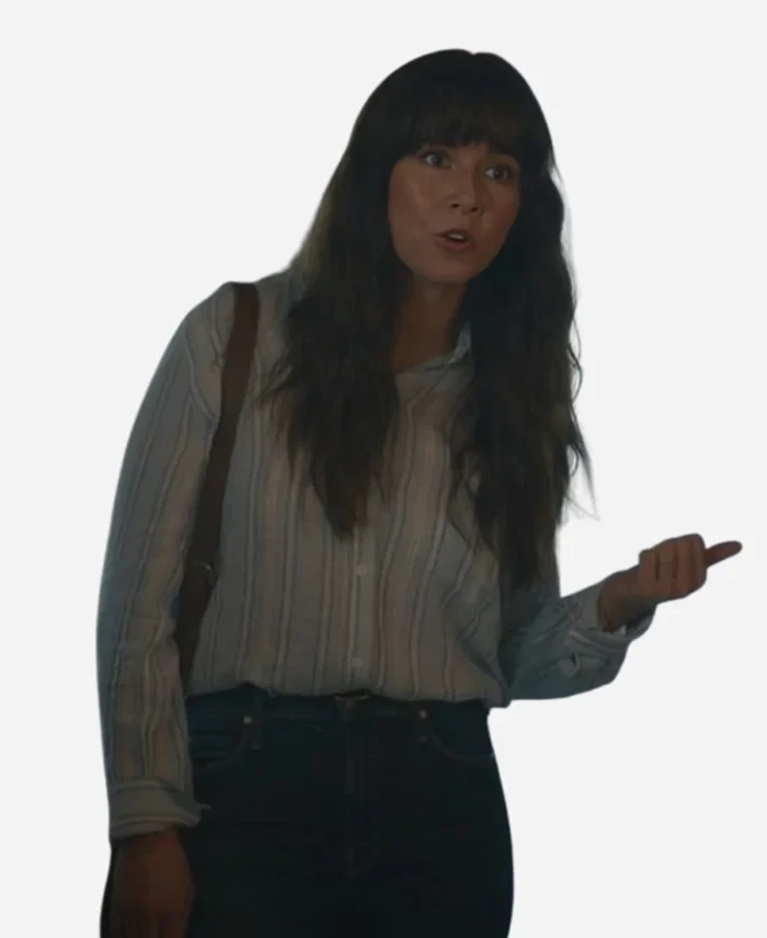 Nonnas-Linda-Cardellini-Striped-Shirt