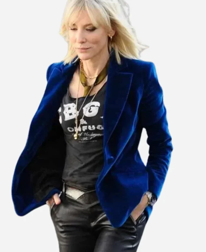 Oceans-8-Cate-Blanchett-Blue-Jacket