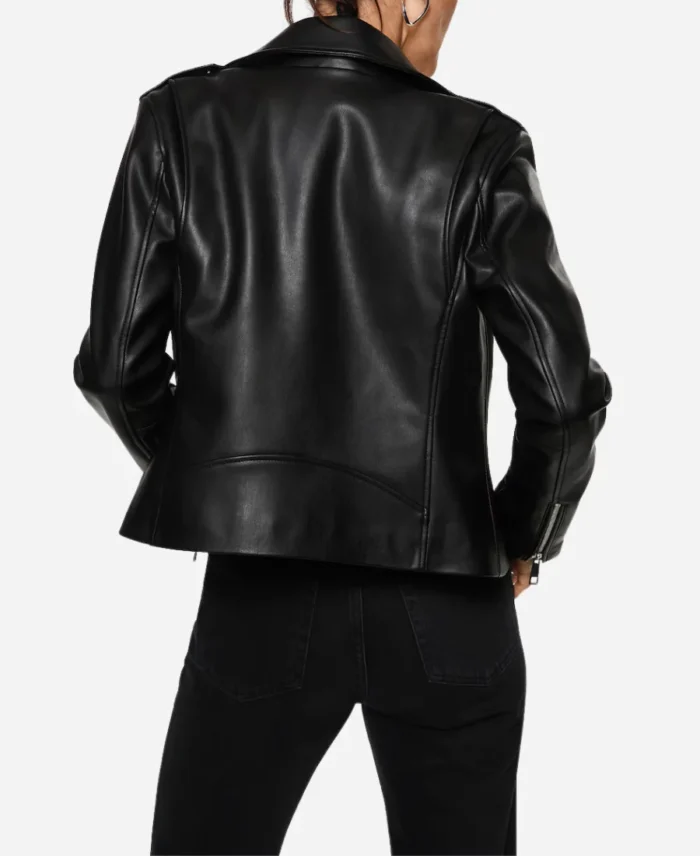 Rosamund-Pike-Now-You-See-Me-Now-You-Dont-Jacket