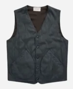 Staten-Kirkland-TV-Series-Ransom-Canyon-2025-Josh-Duhamel-Grey-Quilted-Vest