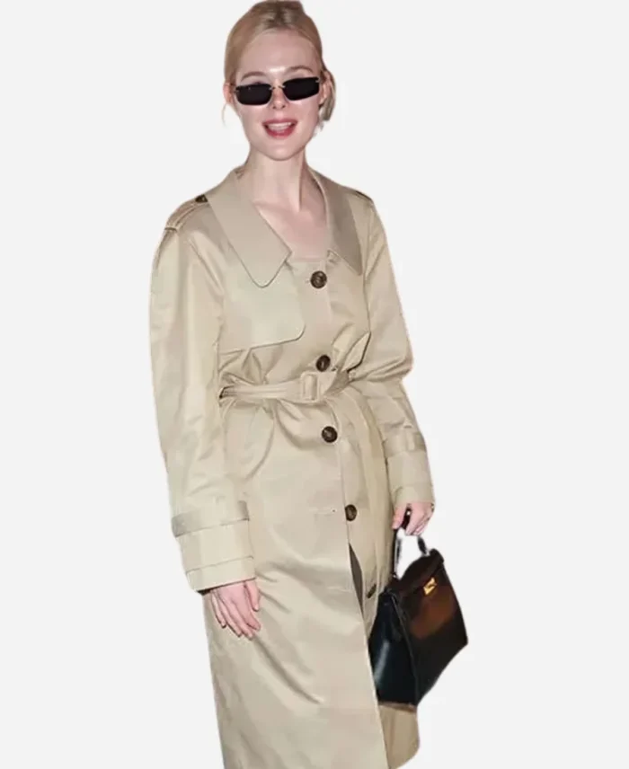 Cannes-2025-Elle-Fanning-Beige-Trench-Coat