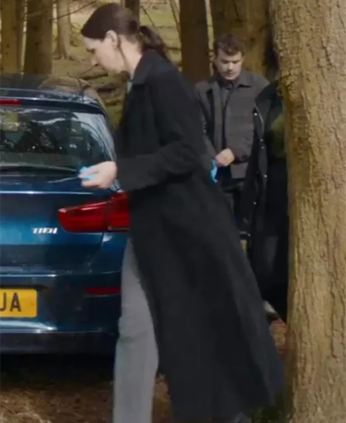 Catherine-Ayers-TV-Series-Missing-You-2025-Nia-Emine-Black-Wool-Trench-Coat