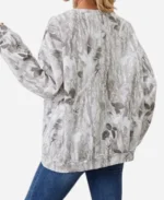 Chelsea-DeBoer-Down-Home-Fab-S03-Camo-Sweatshirt
