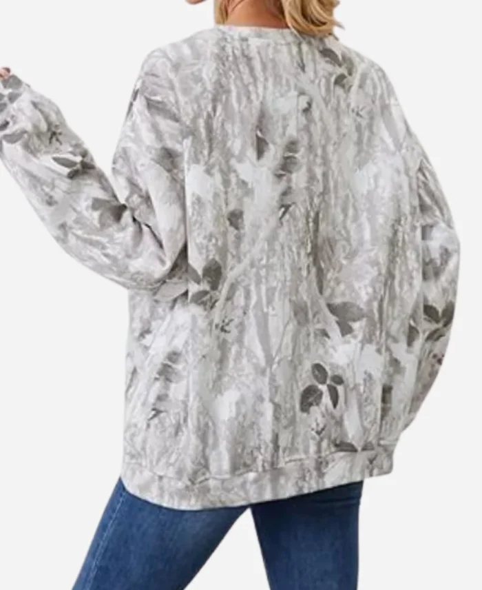 Chelsea-DeBoer-Down-Home-Fab-S03-Camo-Sweatshirt