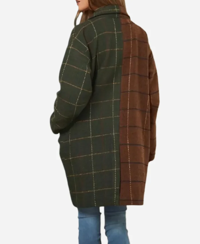 Down-Home-Fab-S3-Chelsea-DeBoer-Two-Tone-Coat