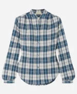 Nicky-Macintosh-The-Better-Sister-Elizabeth-Banks-Blue-Plaid-Shirt