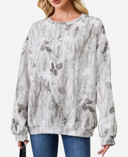TV-Series-Down-Home-Fab-S03-Chelsea-DeBoer-Camo-Print-Jumper
