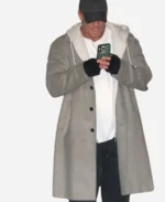 The-Man-with-the-Bag-2025-Alan-Ritchson-Grey-Coat