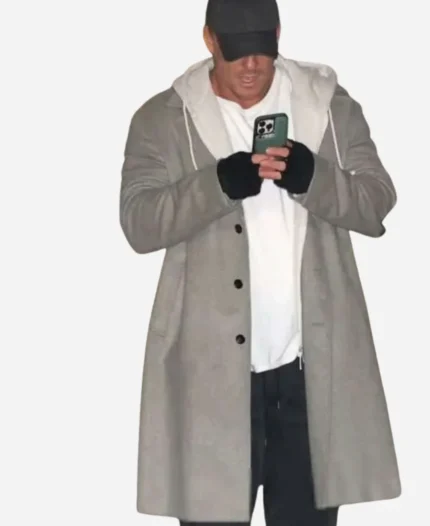 The-Man-with-the-Bag-2025-Alan-Ritchson-Grey-Coat