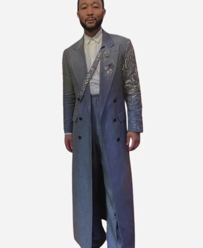 The-Voice-S27-John-Legend-Grey-Coat