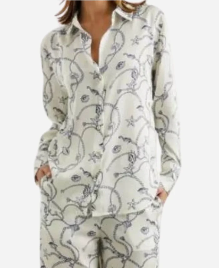 Tv-Series-Love-Hotel-Season-01-Shannon-Beador-White-Blue-Nautical-Chain-Print-Shirt