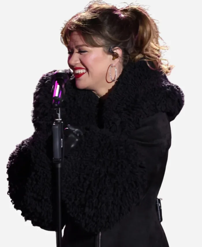 Rockefeller Center Tree Lighting Ceremony 2024 Kelly Clarkson Black Coat