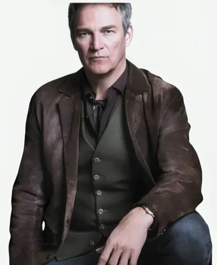 Art Detectives Mick Palmer Brown Blazer