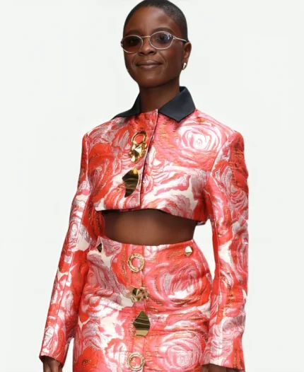 August 6, 2025 New York City Joy Sunday Rose Pattern Brocade Cropped Black Collar Jacket