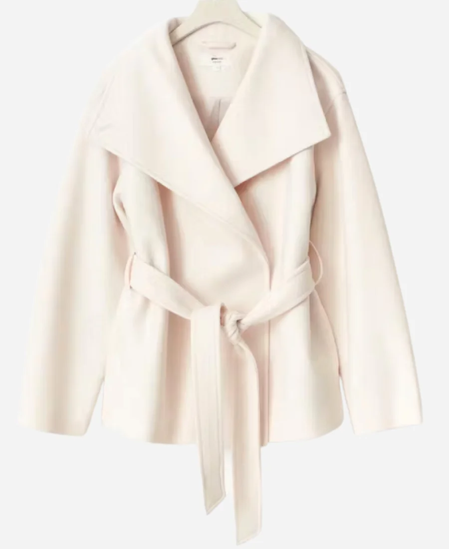 Gina Tricot High Neck Short Jacket Gina Tricot High Neck Short Jacket